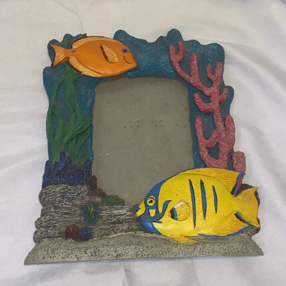 Figi graphics vertical fish picture frame 8x6 approx